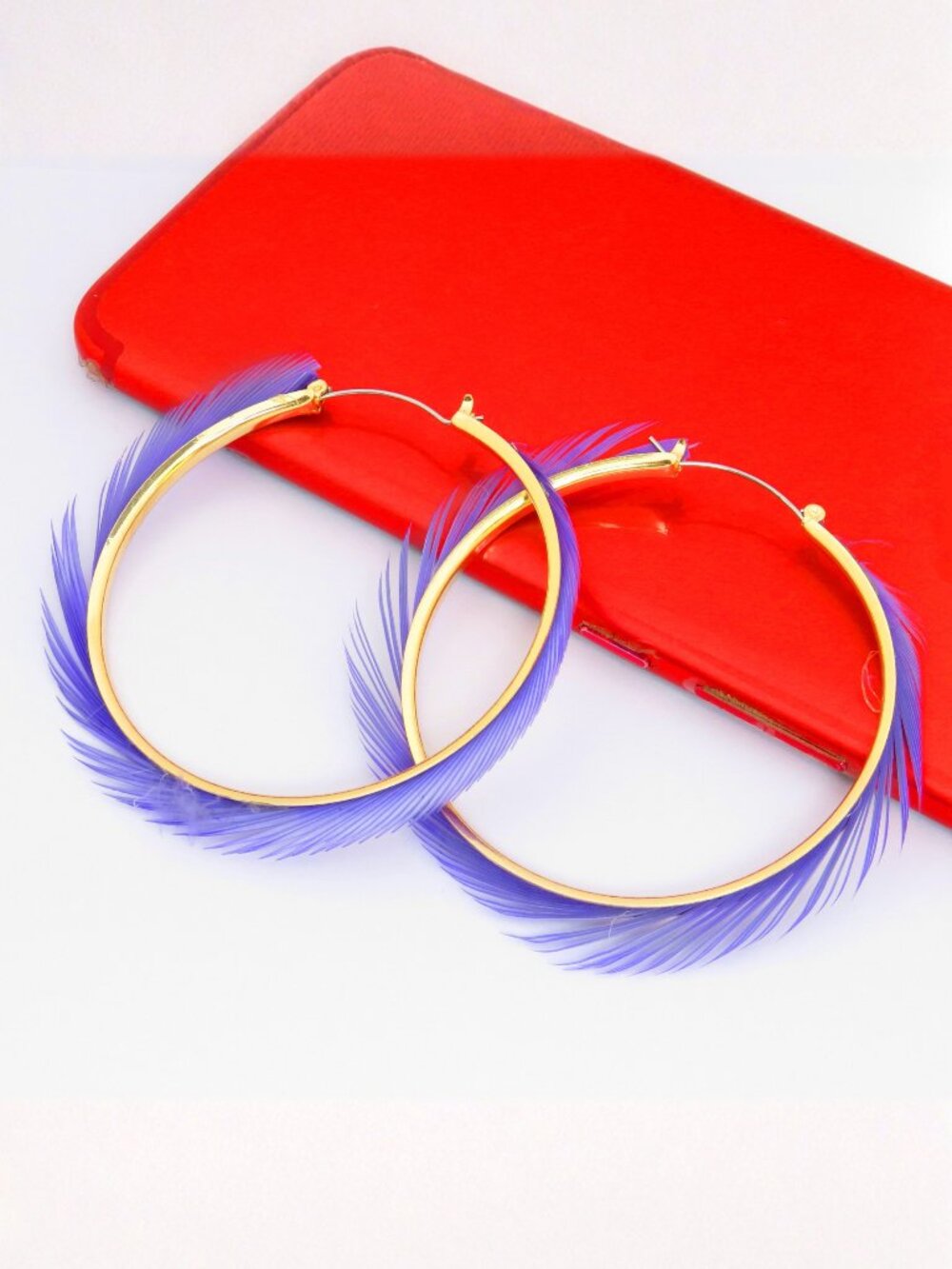 Stylish Gold-Tone Hoop Earrings with Blue Feather Fashion Jewelry for Women